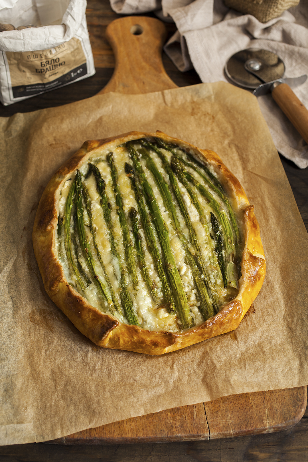 Галет с аспержи и три вида сирена