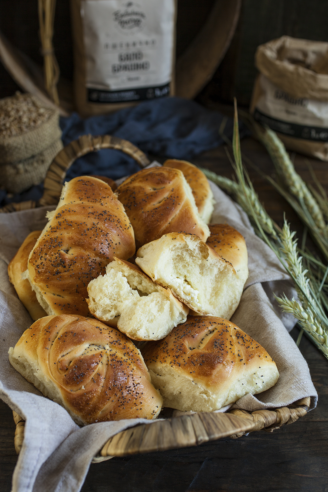 Бързи кифлички със сирене