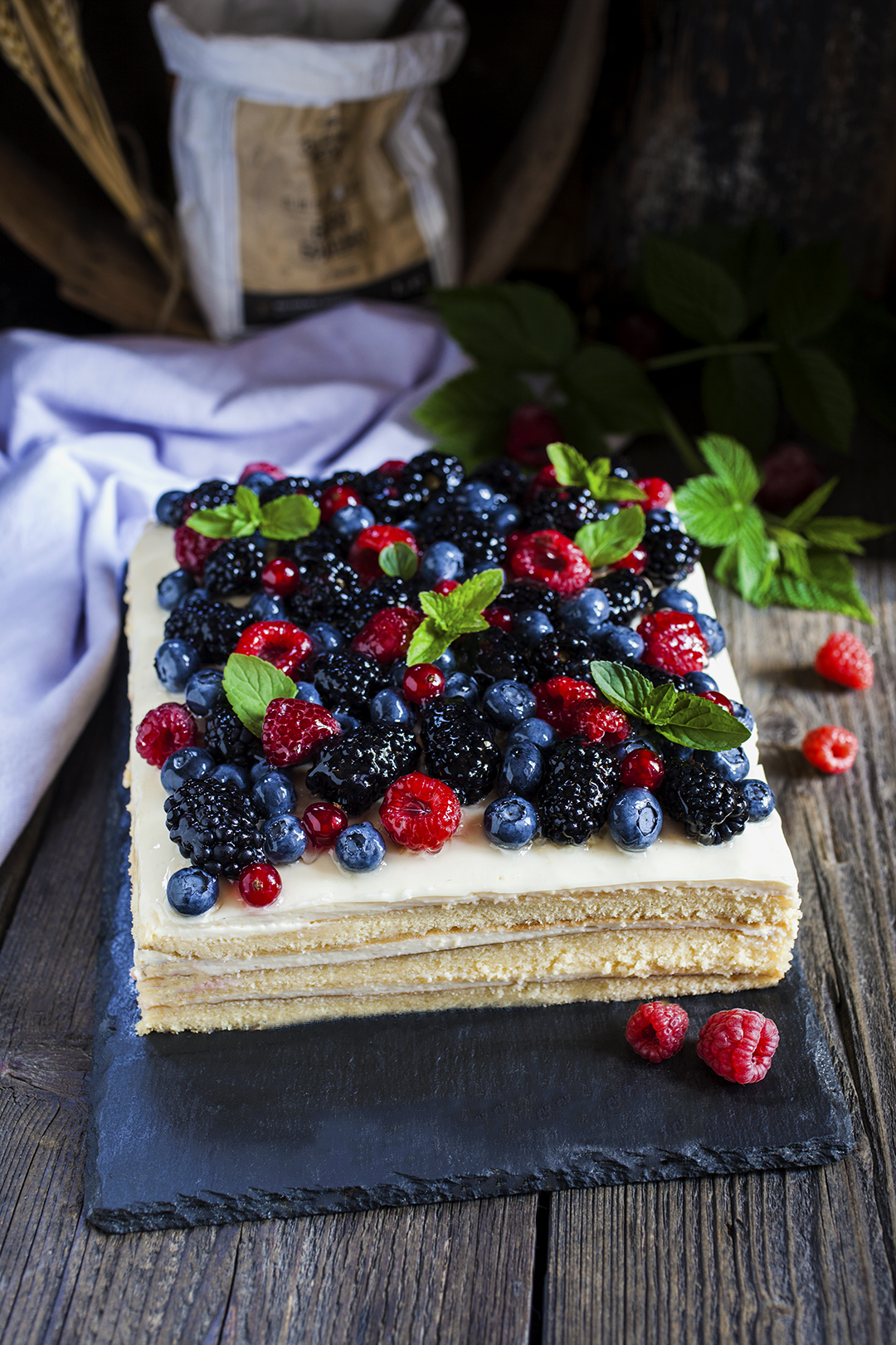 Плодова пита с бяло брашно