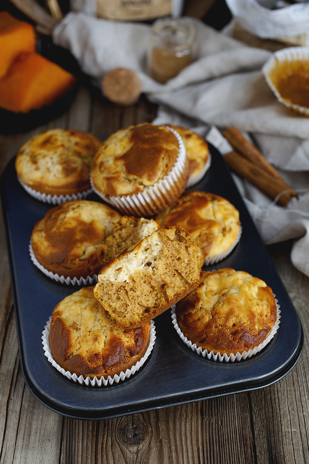 Мъфини с тиква и крема сирене