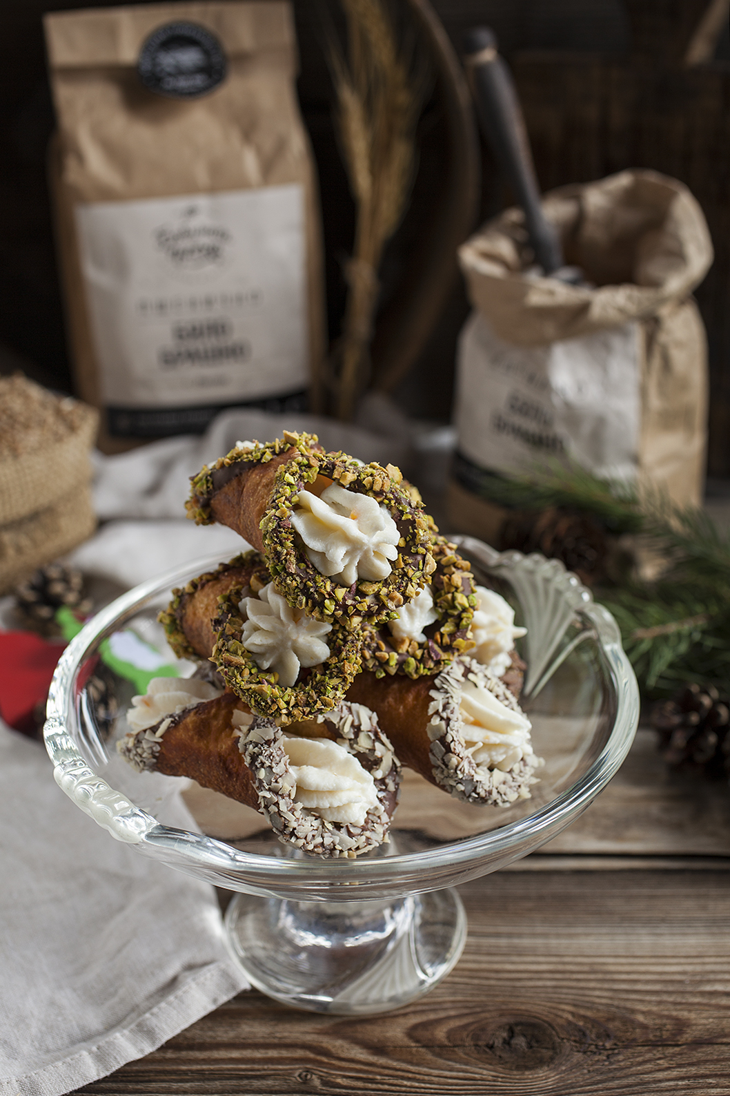 Каноли с бяло брашно